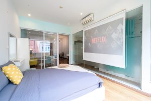 1BR Luxury | Projector